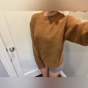 Itch-free brown sweater. Size S.